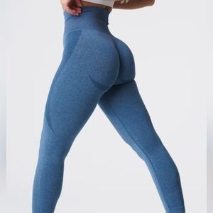 NVGTN Contour Seamless Leggings.